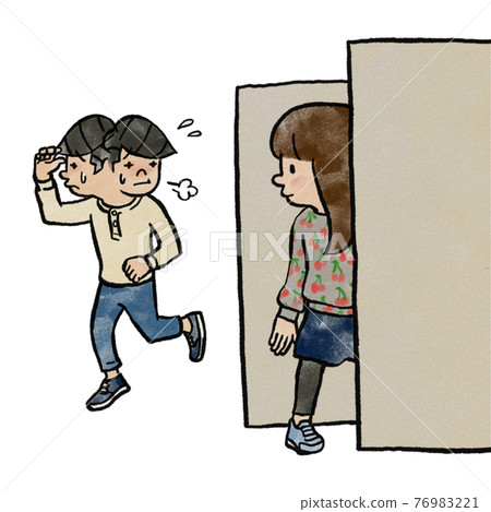父親尋找隱藏在捉迷藏中的孩子 父親尋找隱藏在捉迷藏中的孩子 76983221