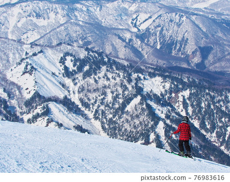 Hakuba Happoone Ski Resort Riesengrat Course with a sense of altitude and a view Hakuba Happoone Ski Resort Riesengrat Course with a sense of altitude and a view 76983616