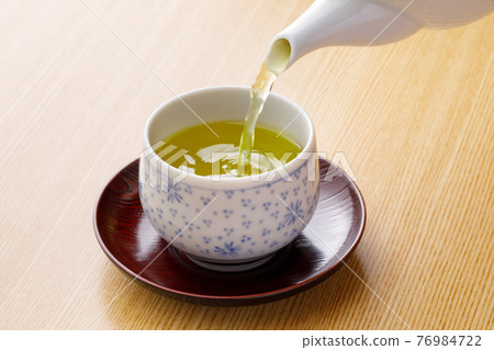 Green Tea Green Tea 76984722
