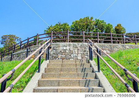 Kozakibana, the westernmost part of mainland Japan, Sasebo City, Nagasaki Prefecture 76986806