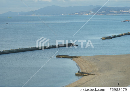 Suma coast in the morning 76988479