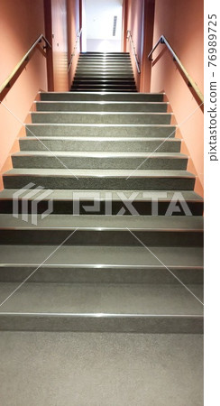 Look up at the stairs 76989725