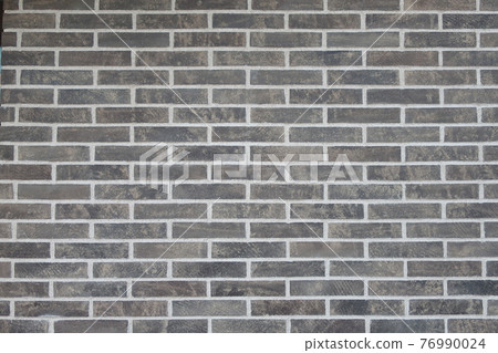 Outer wall 76990024