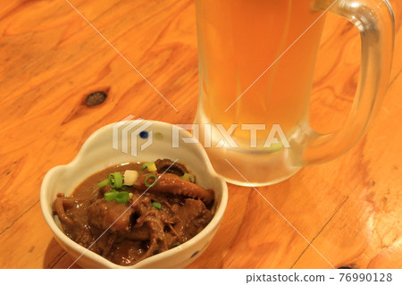 小酒館裡的魷魚肝 小酒館裡的魷魚肝 76990128