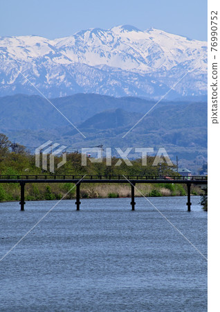 石川縣新堀川的白山 76990752