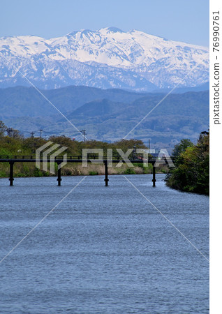 石川縣新堀川的白山 76990761