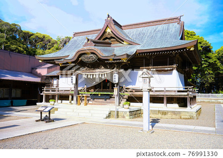 Sakatsura Isozaki Shrine, a shrine where you can win a lottery 76991330