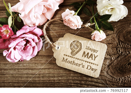 Mothers Day message with small pink roses Mothers Day message with small pink roses 76992517