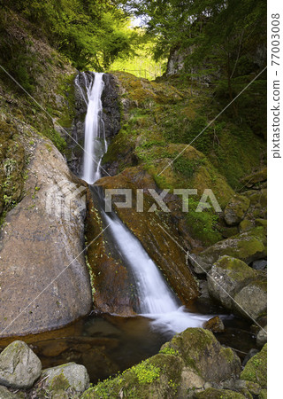 Awaga Falls (Me Falls) 兵庫縣朝來市三東町 77003008