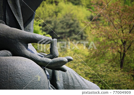 Temple scenery, spring scenery 77004909