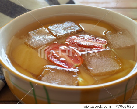 蜜餞黃桃，黃桃，櫻桃番茄，冰 77005650