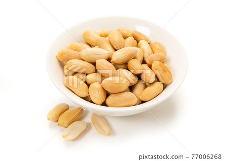 Peeled peanuts 77006268