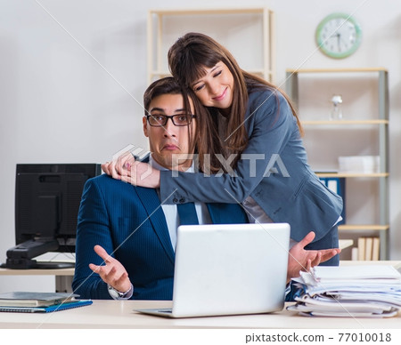 Person being fired from his work 77010018