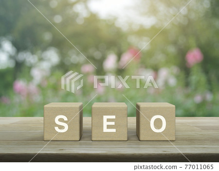 Technology search engine optimization ranking concept Technology search engine optimization ranking concept 77011065
