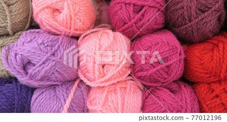 Wool yarn balls Wool yarn balls 77012196