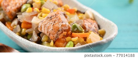 Salmon mixed vegetable サーモン salmon wild vegetables Salmon mixed vegetable サーモン salmon wild vegetables 77014188