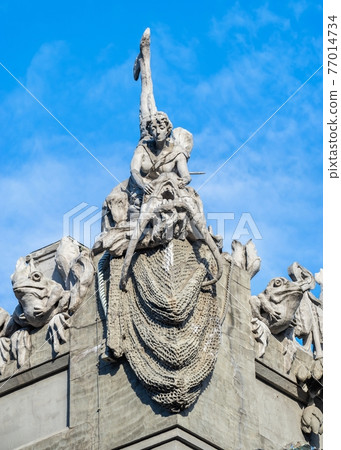 House with Chimaeras in Kyiv, Ukraine House with Chimaeras in Kyiv, Ukraine 77014734