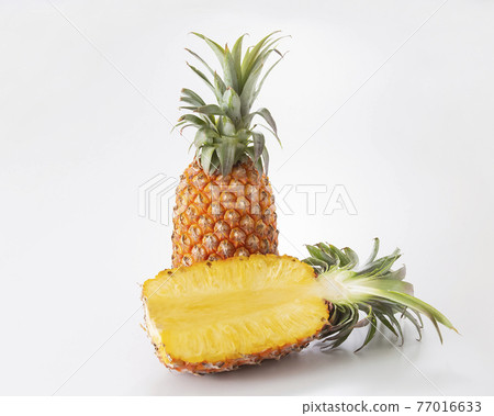 Taiwanese pineapple 77016633