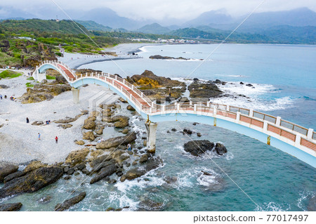 臺灣臺東成功鎮陰雨的三仙台風景區 Asia Taiwan Taitung Coas 臺灣臺東成功鎮陰雨的三仙台風景區 Asia Taiwan Taitung Coas 77017497