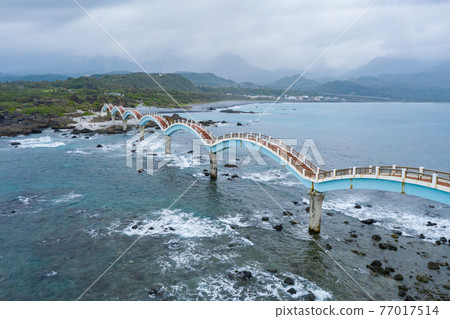 Rainy Sanxiantai Scenic Area in Chenggong Town, Taitung, Taiwan Asia Taiwan Taitung Coas Rainy Sanxiantai Scenic Area in Chenggong Town, Taitung, Taiwan Asia Taiwan Taitung Coas 77017514