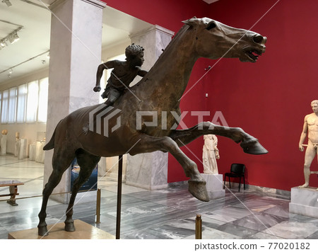 Greek Athens National Archaeological Museum, boy riding a horse, right side 77020182
