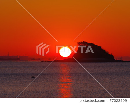 Incheon Metropolitan City. Yeongjong Island. Geojampo. Shark Tail Island. Sunrise 77022399