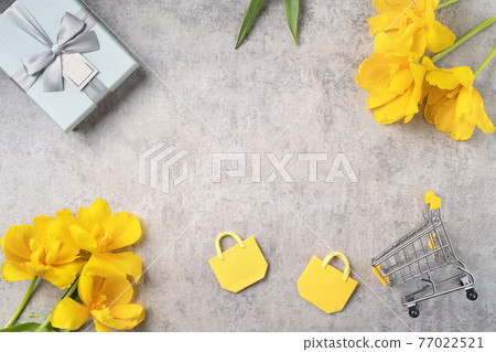 Mother's Day Bouquet Shopping Yellow Gray Mother's Day shopping 母の日 カーネーション Mother's Day Bouquet Shopping Yellow Gray Mother's Day shopping 母の日 カーネーション 77022521