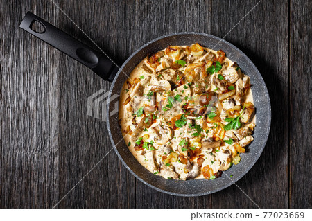 mushroom and calf liver stroganoff, top view mushroom and calf liver stroganoff, top view 77023669