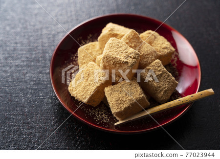 Warabimochi Warabimochi 77023944