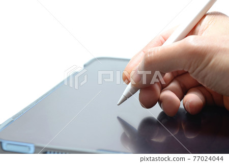 Right hand writing on tablet with touch pen Right hand writing on tablet with touch pen 77024044