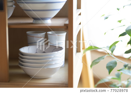Room where the morning sun shines, cupboard where Japanese tableware is stored Room where the morning sun shines, cupboard where Japanese tableware is stored 77028978
