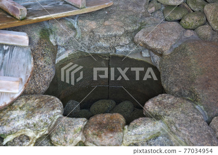 [Furusui] Kashii Well, Higashi-ku, Fukuoka City, Fukuoka Prefecture 77034954