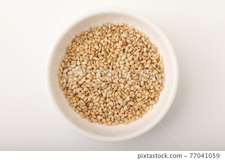 White roasted sesame White roasted sesame 77041059