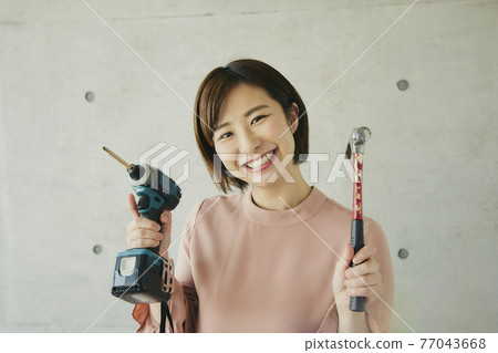 女生 女孩 女性 77043668