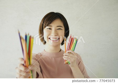 female, lady, woman 77045073