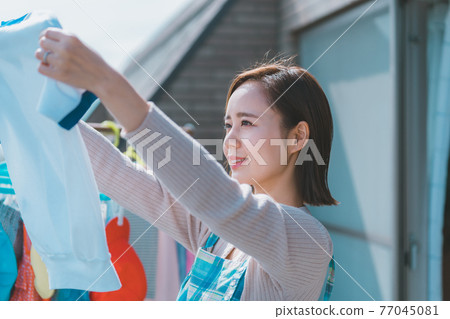 Laundry for parenting moms Laundry for parenting moms 77045081