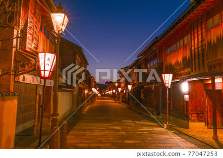 黃昏的東茶屋區春景 77047253