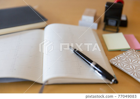 Notebook that opened the schedule page Notebook that opened the schedule page 77049083