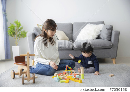 活著的父母和孩子 活著的父母和孩子 77050168