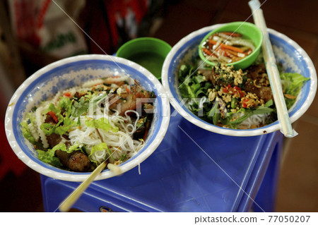 Vietnamese food Vietnamese food 77050207