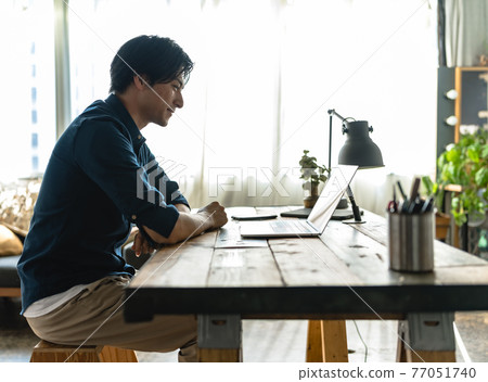 A man A man 77051740