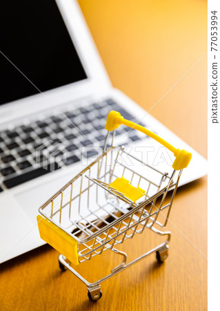 Online shopping image 77053994