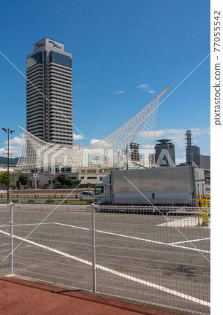 Vertical photo of Kobe Maritime Museum and Hotel Okura Kobe 77055542