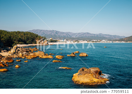 Sea view from Igari Anchor Observatory in Pohang, Korea Sea view from Igari Anchor Observatory in Pohang, Korea 77059511