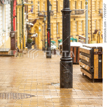 Kyiv, Ukraine - March, 22, 2020: Kyiv without people. St. Andrew's descent - old town. 77059547