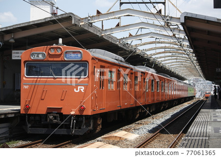 [O] Osaka Loop Line 103 series (mixed color formation) 77061365