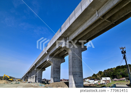 Hokuriku Shinkansen Tsuruga extension work in Kaga City, Ishikawa Prefecture 77061451