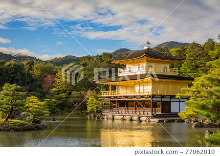 Kinkakuji - the golden pavillon - Kyoto Kinkakuji - the golden pavillon - Kyoto 77062010