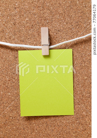 Pinch, wooden, pinch, clip, memo, paper, lifestyle, clothespin, stationery, stationery, office supplies 77064179