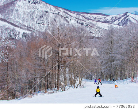 Hakuba Iwatake Snowfield Iwatake Back Bowl View Course of Rime 77065058